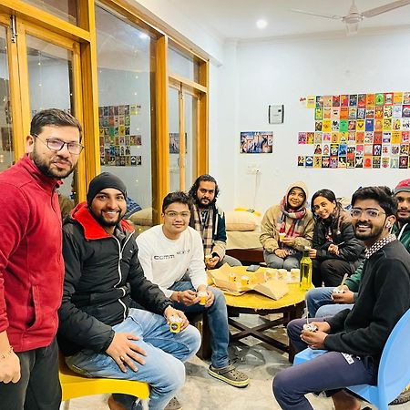 Wuid Stayin Wakeupindoon Dehradun Buitenkant foto