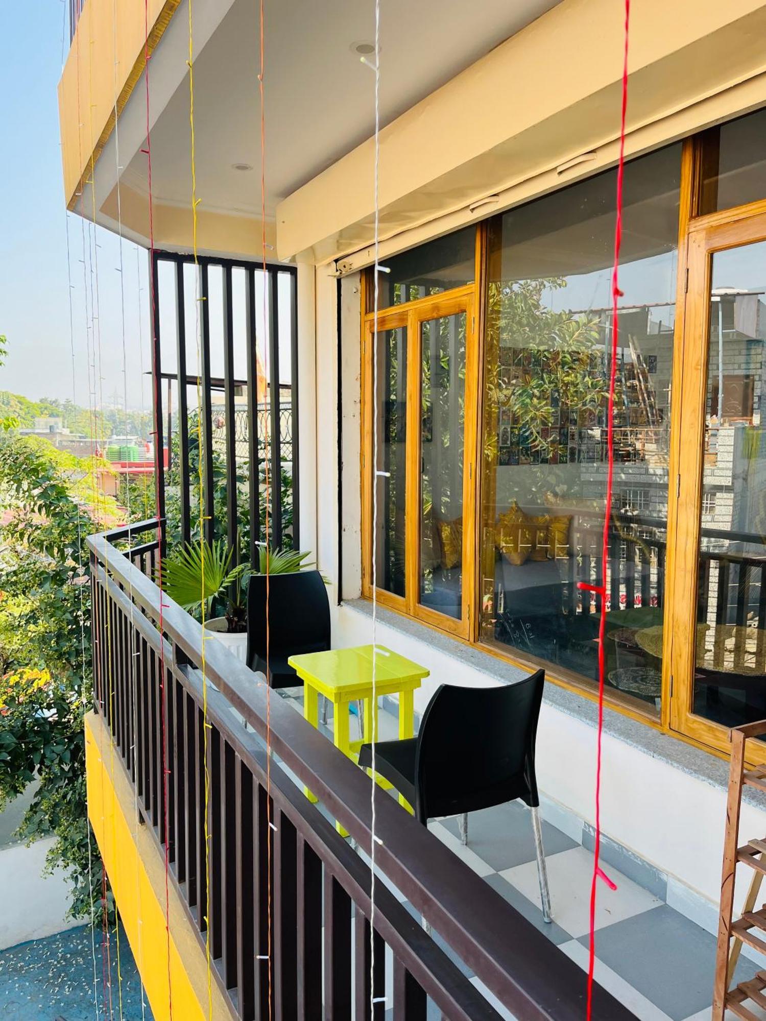 Wuid Stayin Wakeupindoon Dehradun Buitenkant foto